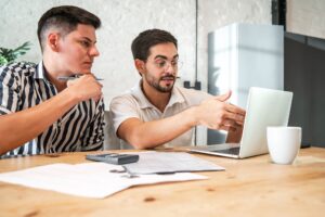 Comparativa de Préstamos: ¿En Línea o en Sucursal, cuál te conviene más?